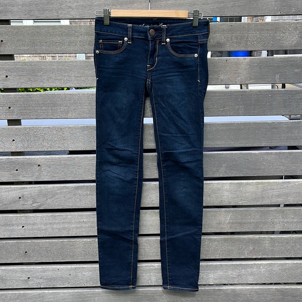 American Eagle Super Stretch Skinny Size 2 Regular